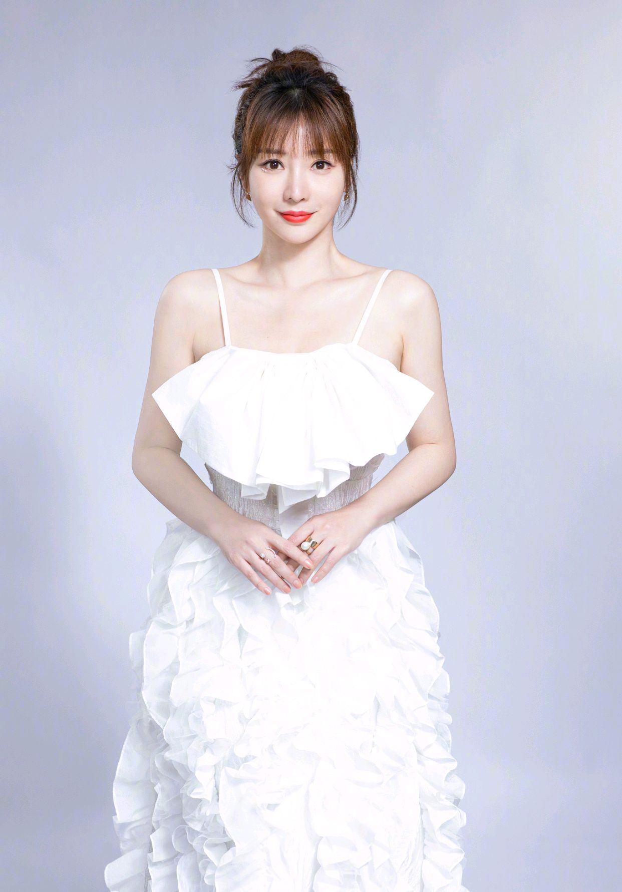 ���Ҵ���ɫ��������ȹ����������Ůһ��